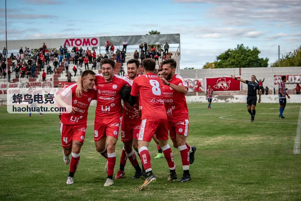 蜂鸟电竞英雄视觉图