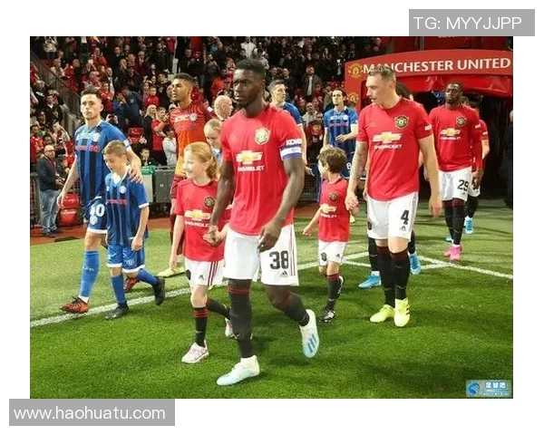 女孩足球的崛起与挑战:探索女性在足球领域的奋斗与梦想 女孩足球的崛起与挑战:探索女性在足球领域的奋斗与梦想